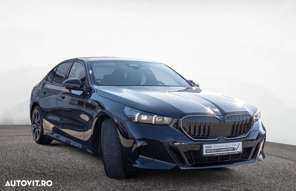 BMW Seria 5 520i Aut.