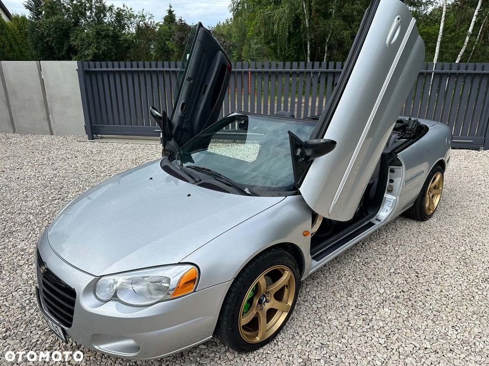 Chrysler Sebring 2.0 LE - 11
