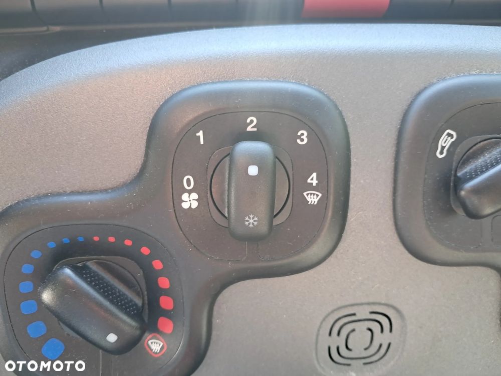 Fiat Panda 1.2 Lounge EU6 - 7