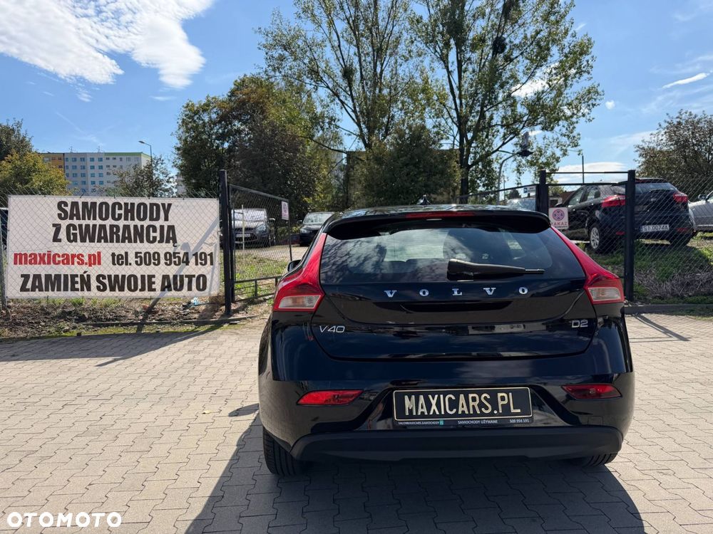 Volvo V40 - 10