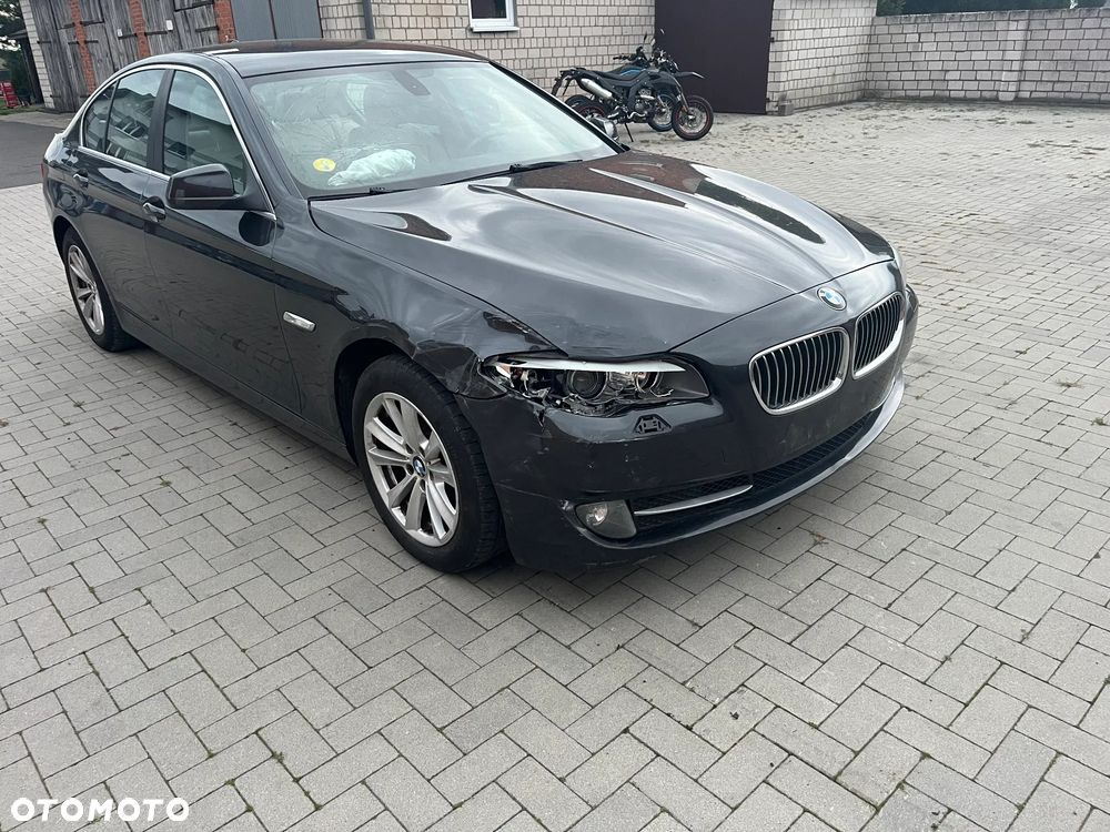 BMW Seria 5 520d - 7