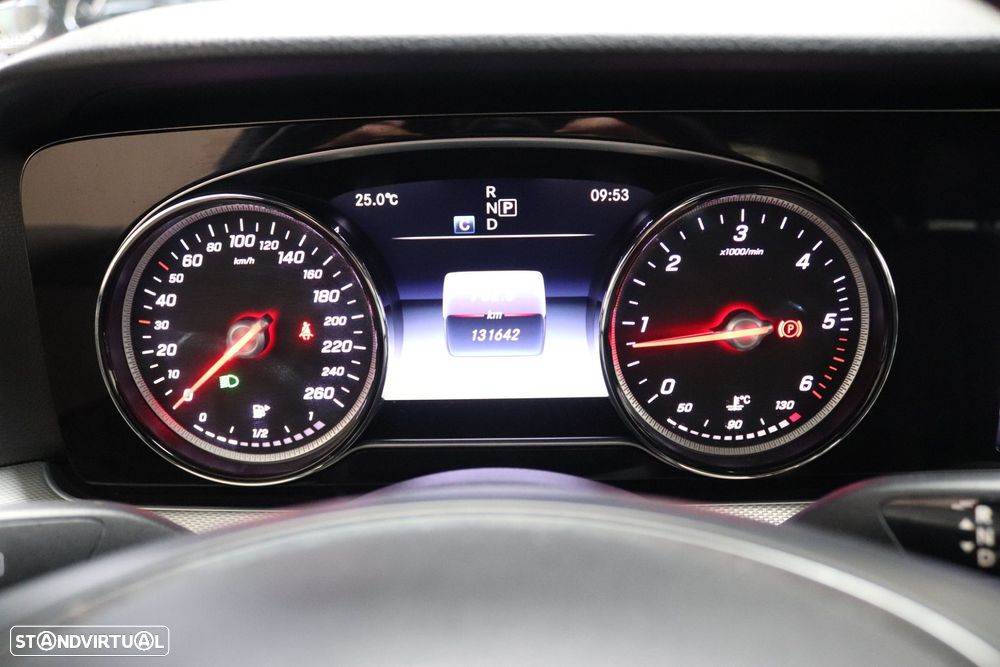 Mercedes-Benz E 220 d Avantgarde - 14