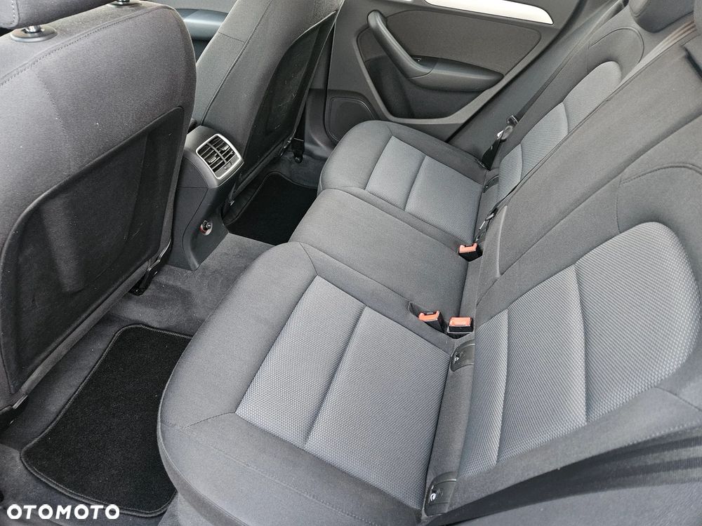 Audi Q3 1.4 TFSI CoD ultra - 14