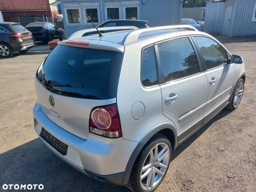 Volkswagen Polo Cross - 4