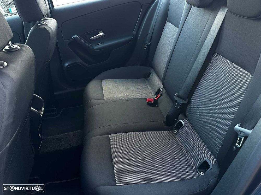 Mercedes-Benz A 180 d Business Solutions - 18