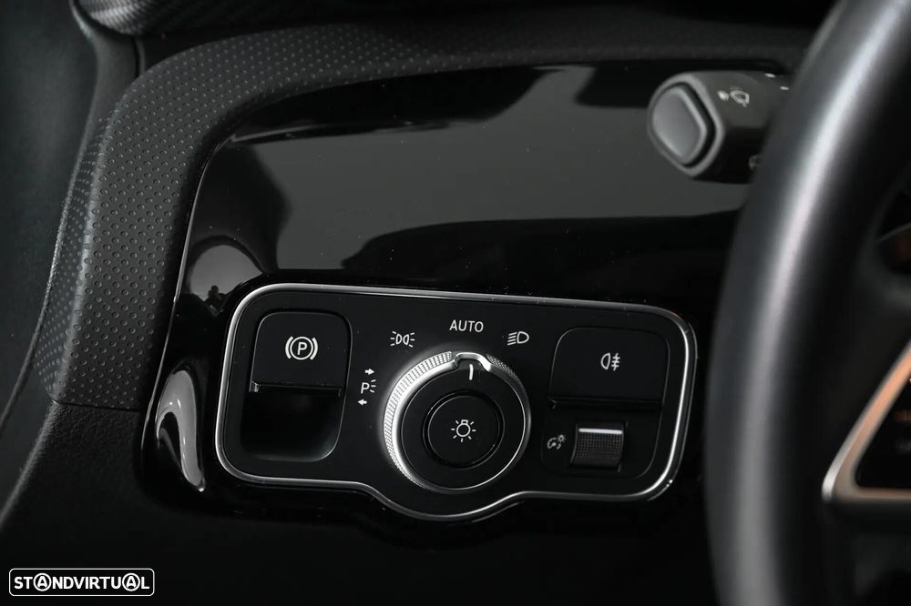 Mercedes-Benz A 200 Progressive Aut. - 24