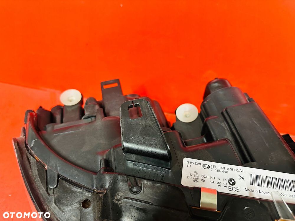 LAMPA PRAWA BMW E65 BI XENON NIE SKRĘTNA BDB EUROPA POMARAŃCZ - 4