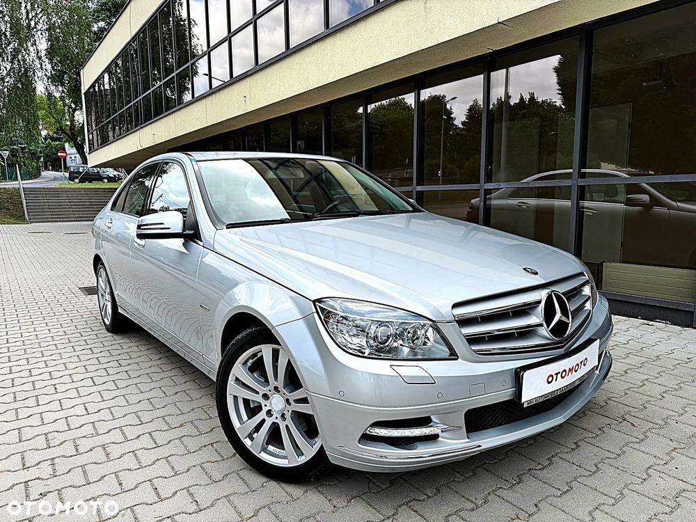 Mercedes-Benz Klasa C 200 (BlueEFFICIENCY) 7G-TRONIC Avantgarde - 2