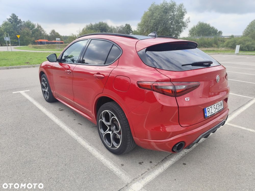 Alfa Romeo Stelvio - 4