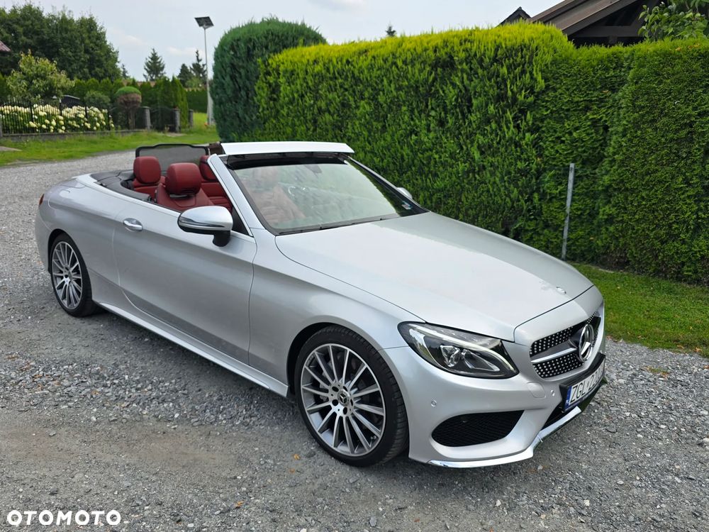 Mercedes-Benz Klasa C 300 9G-TRONIC - 26