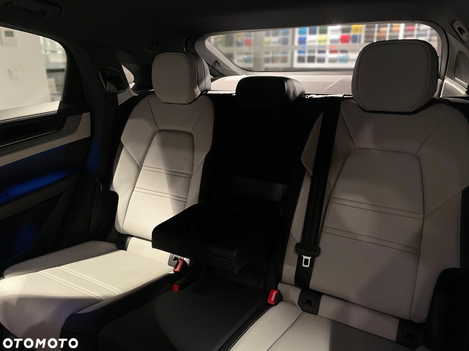 Porsche Cayenne - 14