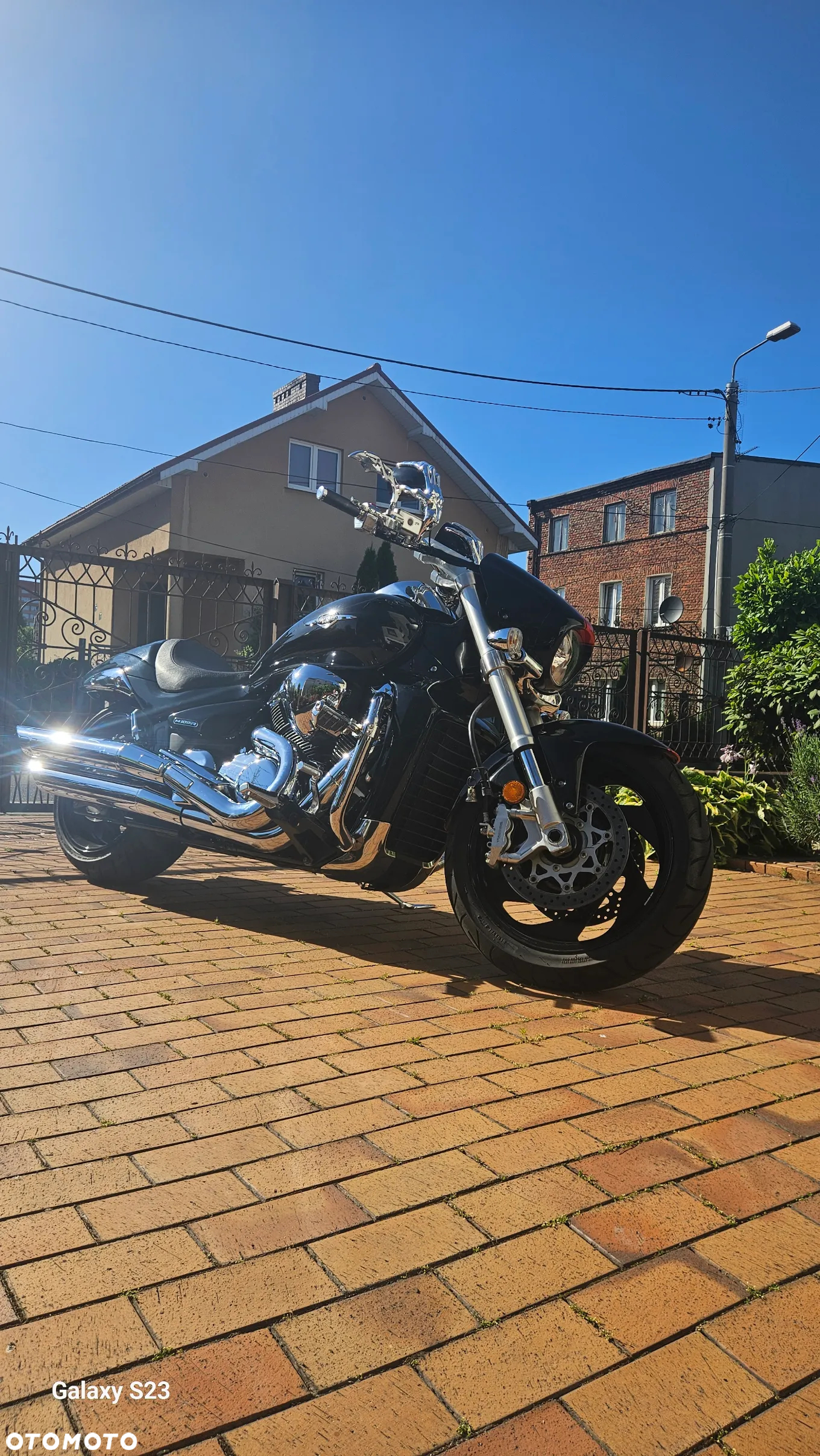 Suzuki Boulevard - 19