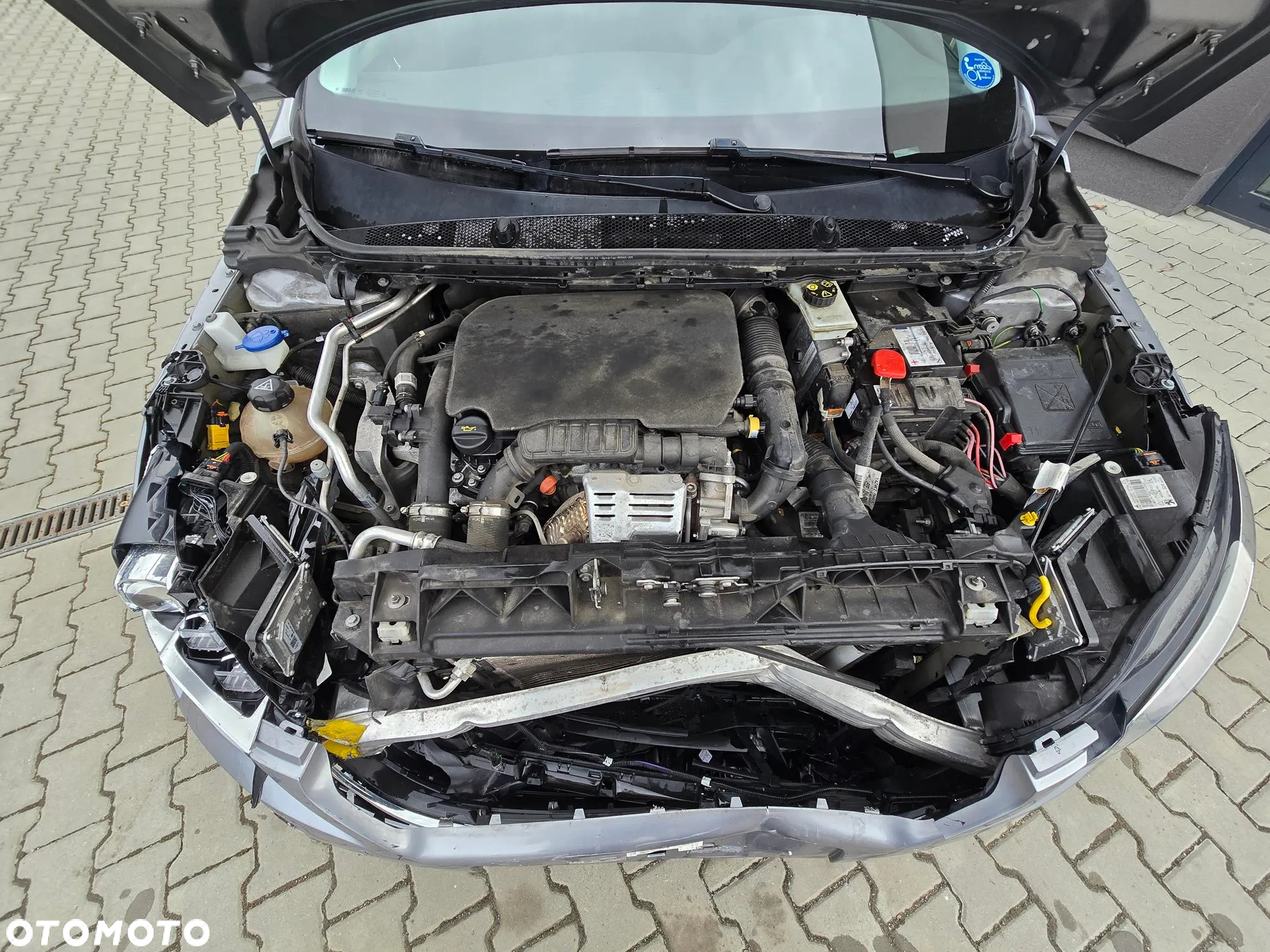 Peugeot 308 1.2 PureTech Allure S&S EAT6 - 7