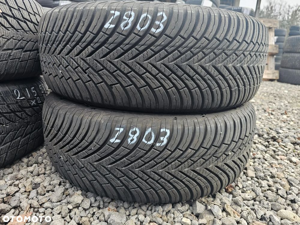 Opony zimowe VREDESTEIN 195/55R16 87H QUATRAC (2x6,0mm) (DOT: 2x1523) Z803