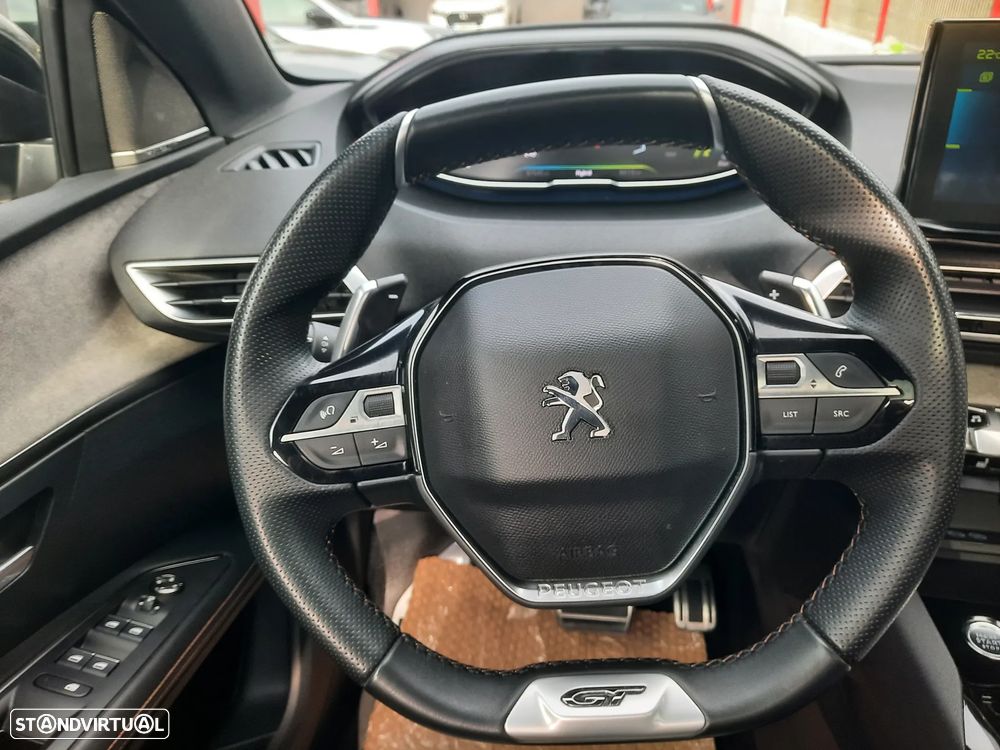 Peugeot 3008 1.6 Hybrid4 GT Pack e-EAT8 - 46