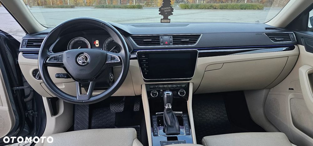 Skoda Superb 2.0 TSI 4x4 L&K DSG - 22