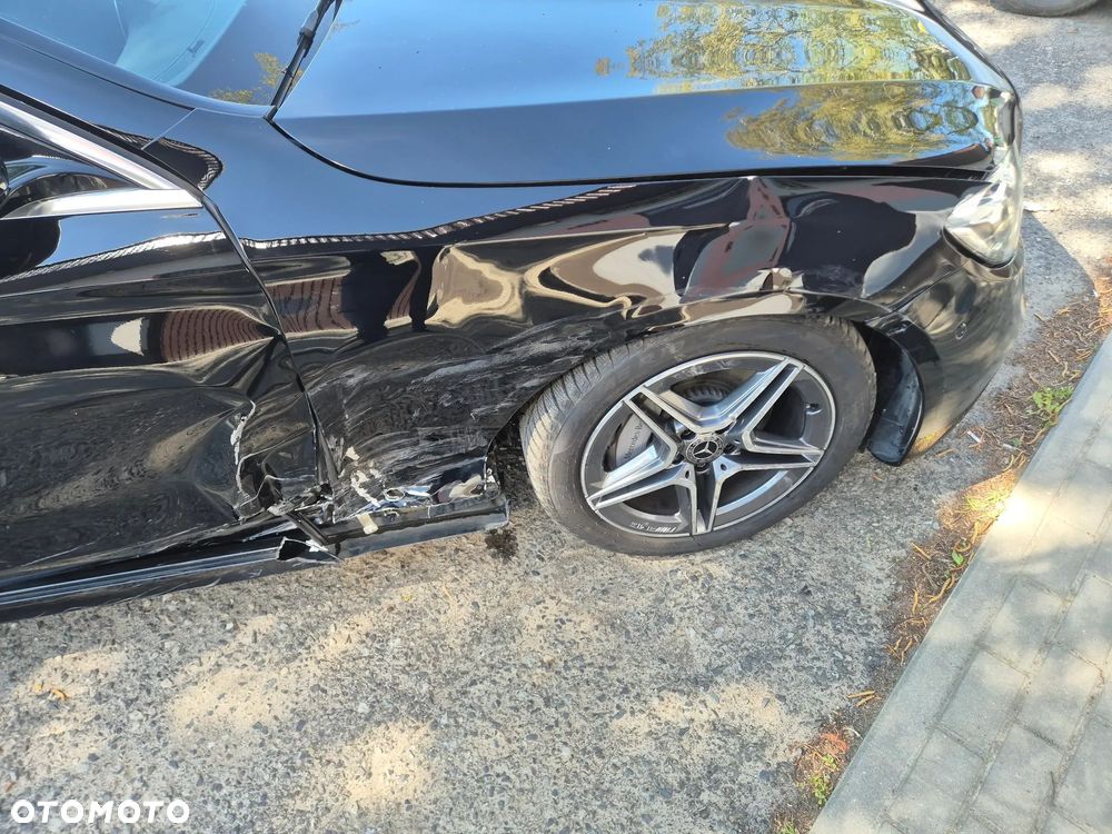 Mercedes-Benz Klasa E 220 d 9G-TRONIC AMG Line - 7