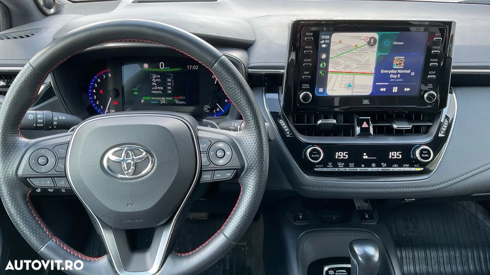 Toyota Corolla 2.0 HSD Exclusive Plus GR Sport Bi-Tone - 22
