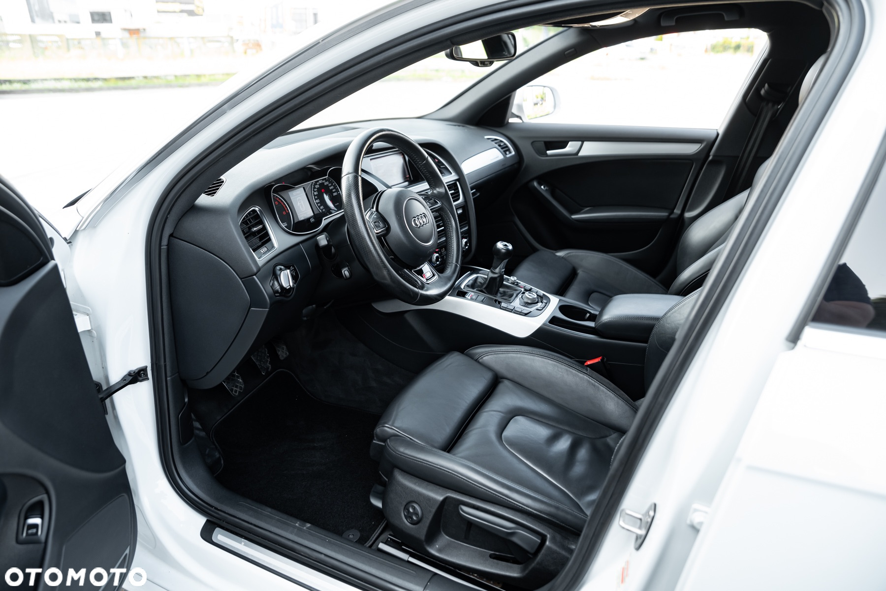 Audi A4 Avant 3.0 TDI DPF quattro S line Sportpaket - 5