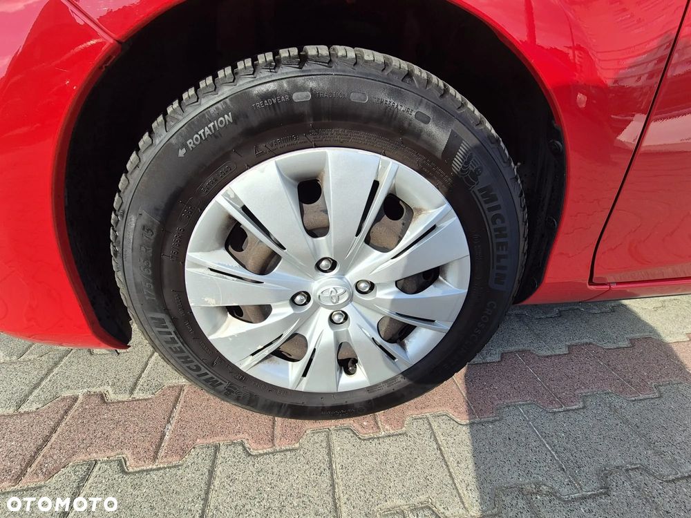 Toyota Yaris 1.33 Premium - 17