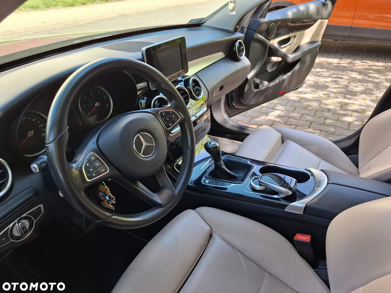 Mercedes-Benz Klasa C 200 (BlueTEC) d - 8