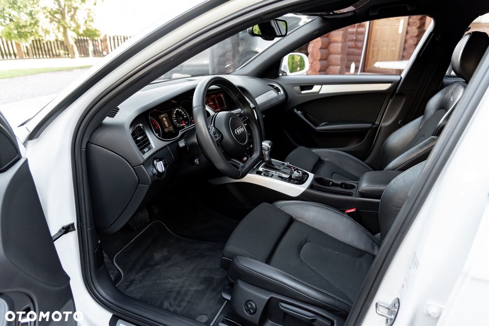 Audi A4 Limousine 2.0 TFSI quattro S tronic S line Sportpaket (plus) - 17