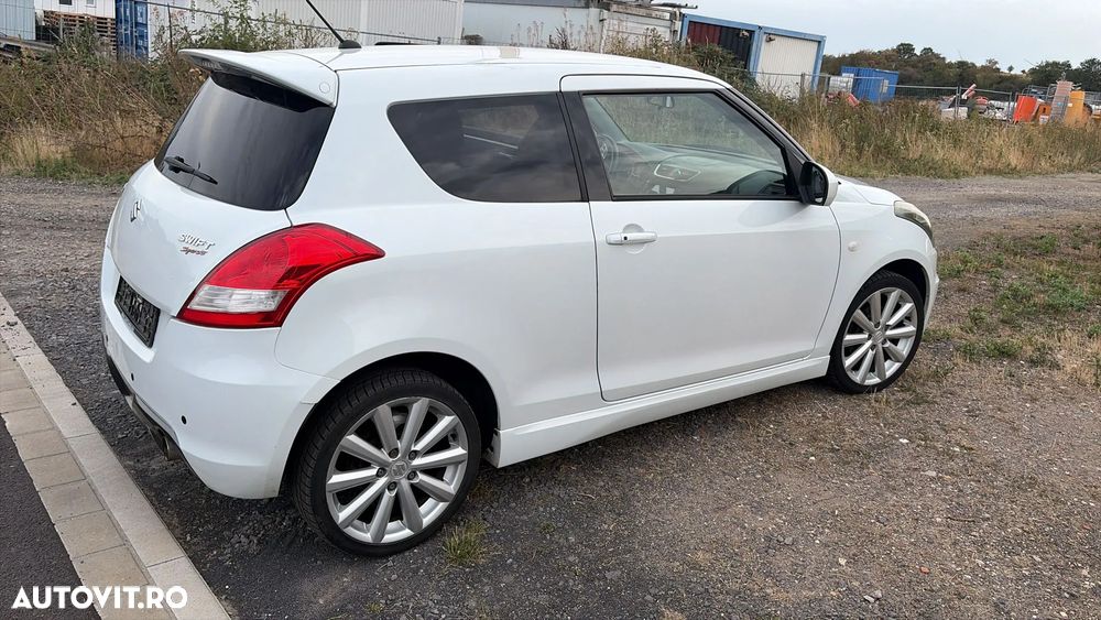 Suzuki Swift - 5