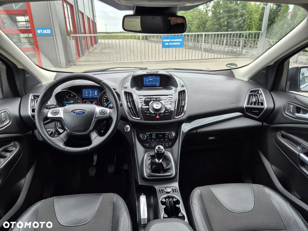 Ford Kuga 2.0 TDCi 4x4 Titanium - 31