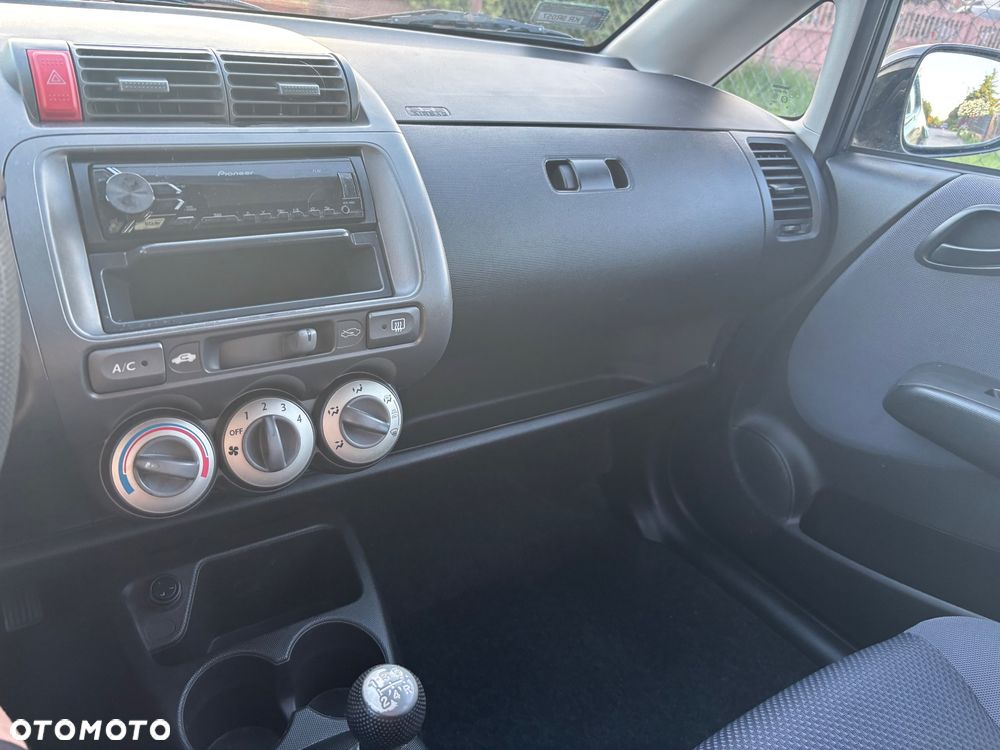 Honda Jazz 1.2 LS - 11