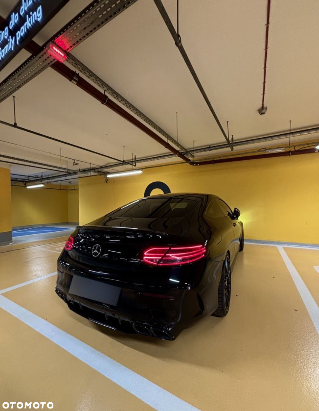 Mercedes-Benz Klasa C 300 7G-TRONIC - 2
