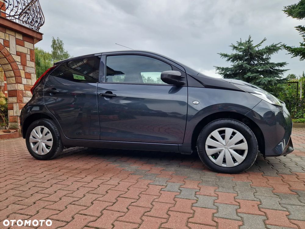Toyota Aygo 1.0 VVT-i JBL Edition - 11