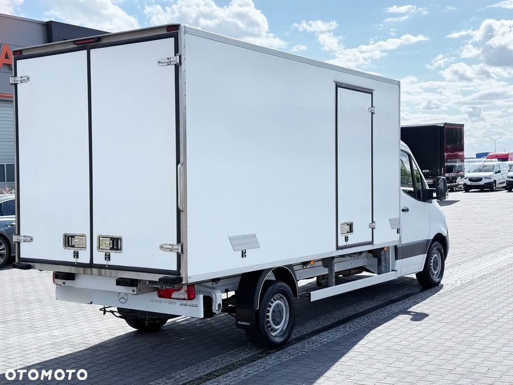 Mercedes-Benz Sprinter 316 CDI Kontener 8ep Chłodnia Mroźnia Funkcja Grzania Złącze 380V SALON PL - 4