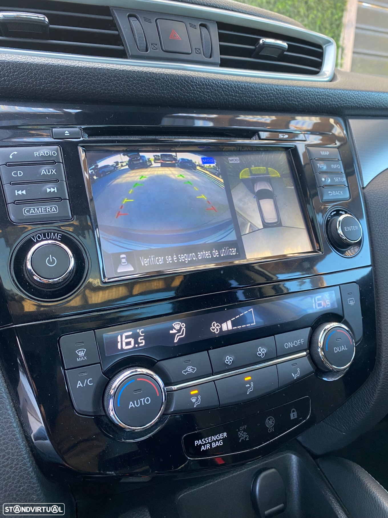 Nissan Qashqai 1.5 dCi N-Connecta - 22