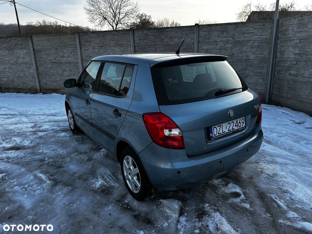 Skoda Fabia - 4