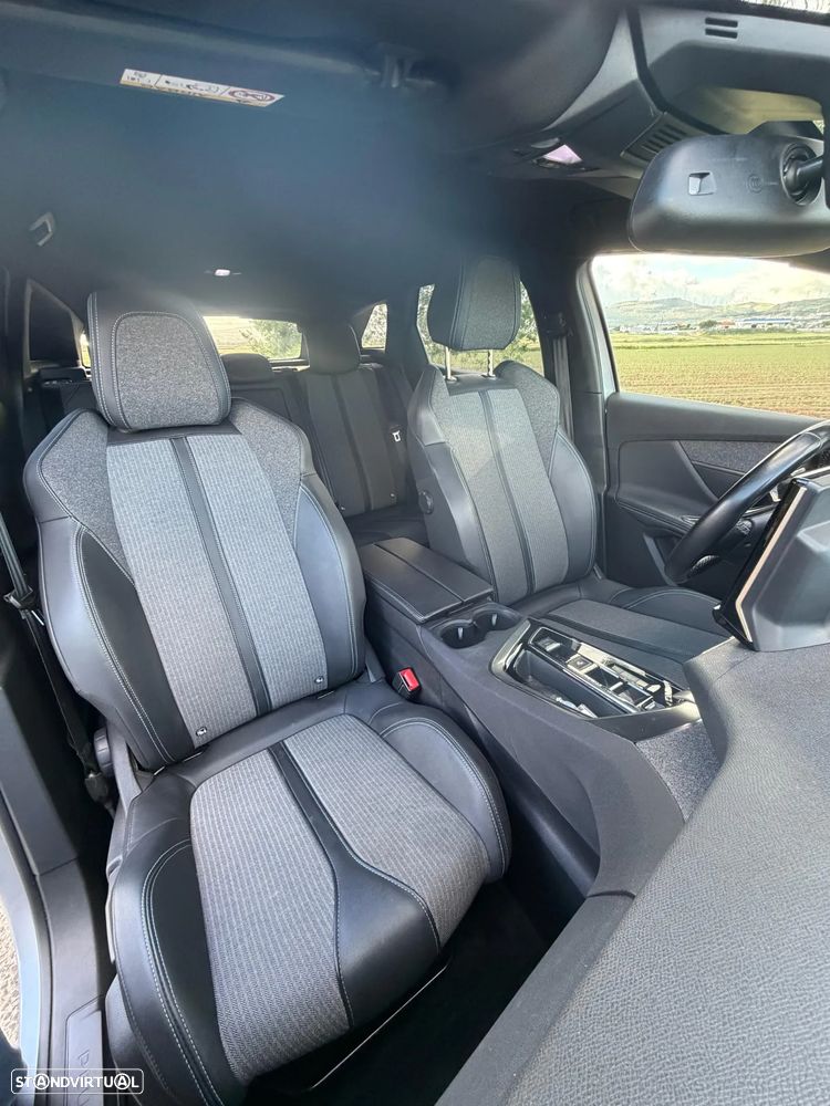 Peugeot 3008 1.6 Hybrid4 GT Line e-EAT8 - 7