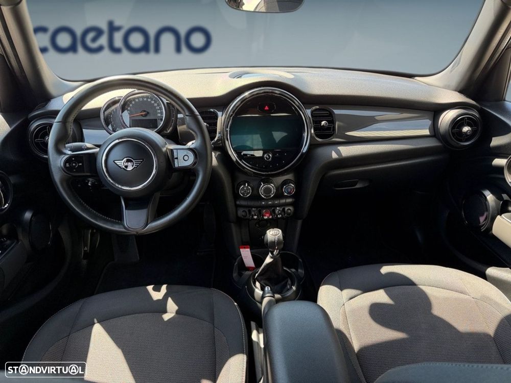 MINI 5 Portas One Classic - 12