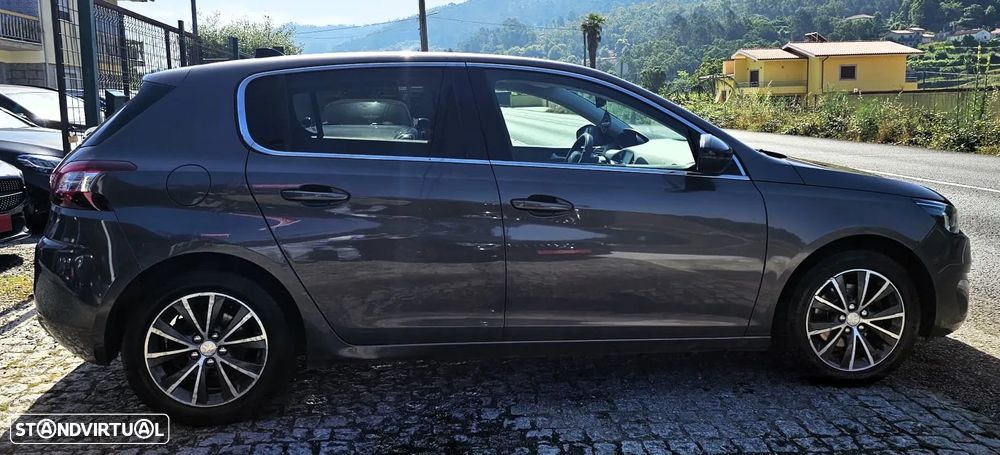 Peugeot 308 130 e-THP Stop & Start Allure - 17