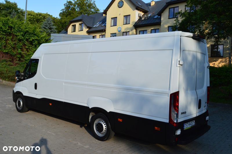 Iveco DAILY - 10