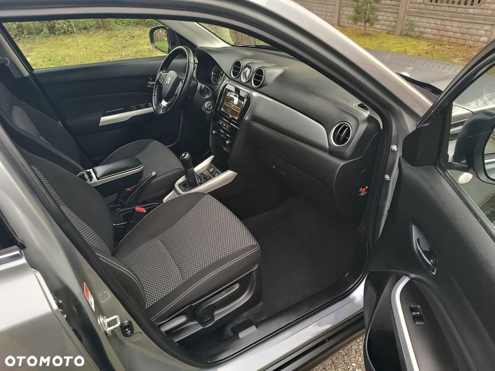 Suzuki Vitara 1.6 Premium 2WD - 13