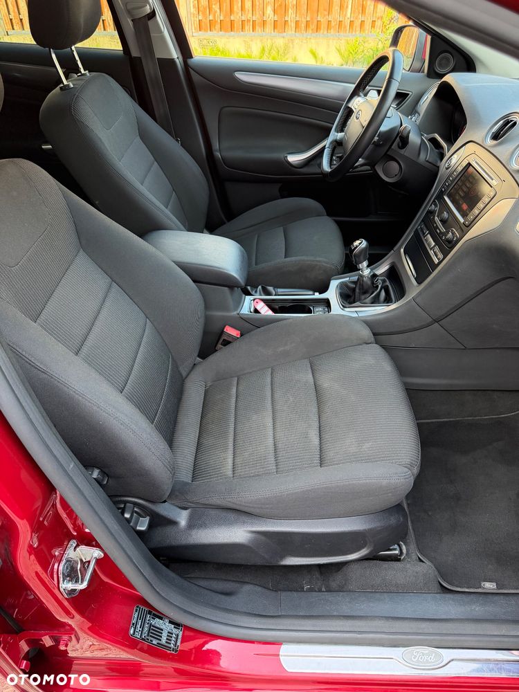 Ford Mondeo 1.6 Eco Boost Titanium - 18