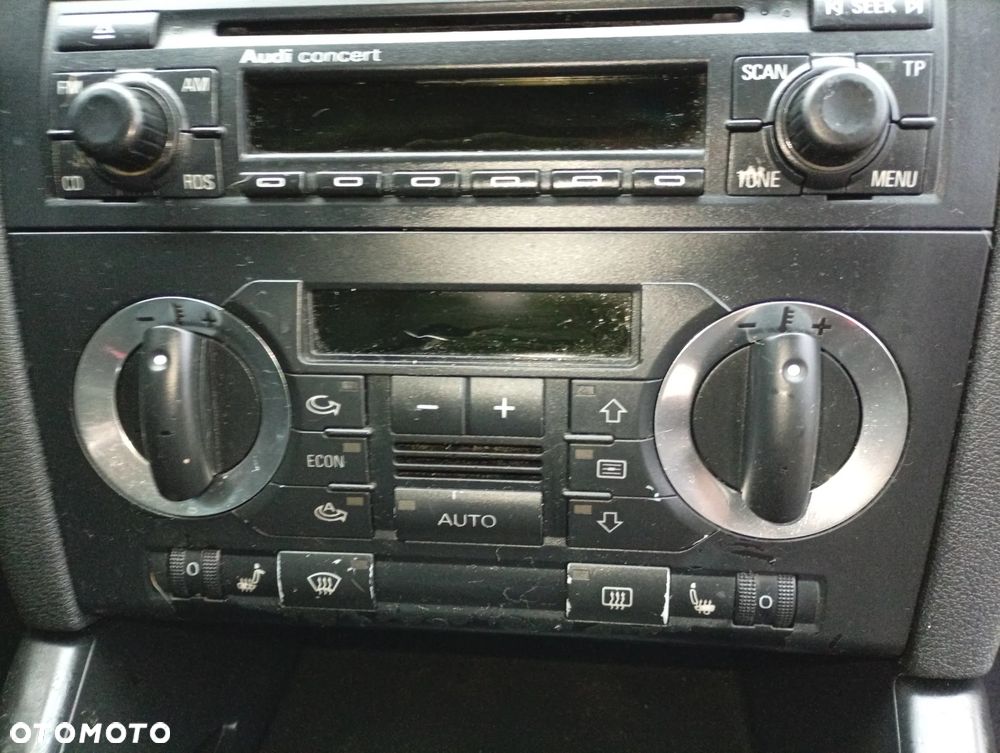 Audi A3 3-drzwiowe 1.6 Ambition - 18