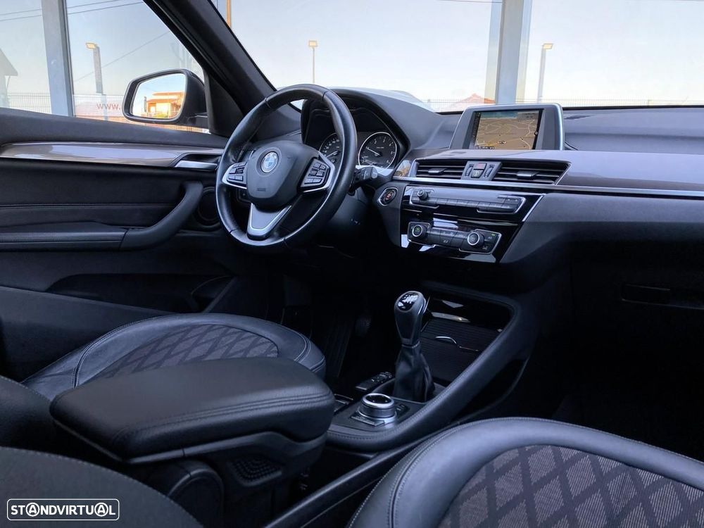 BMW X1 16 d sDrive Line xLine - 17