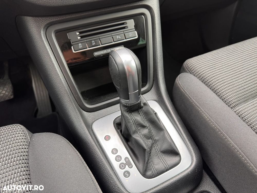 Volkswagen Sharan - 26