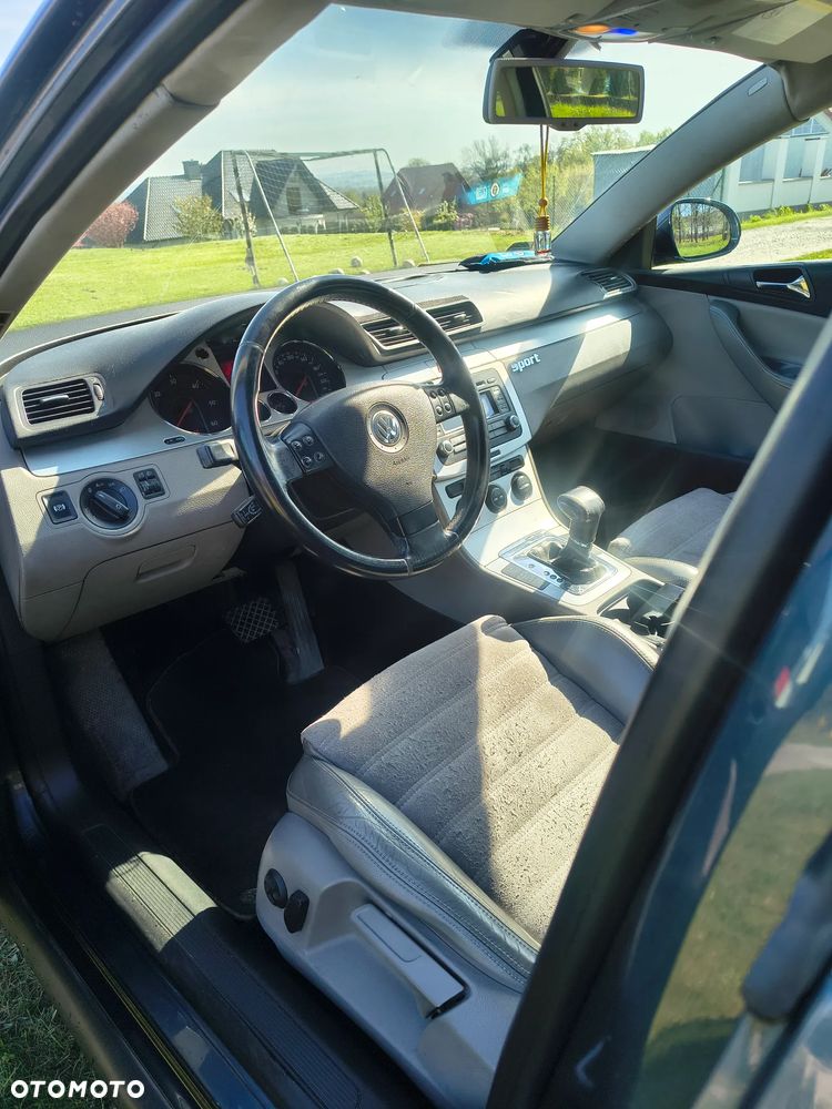 Volkswagen Passat 2.0 TDI DSG Individual Chrom - 4