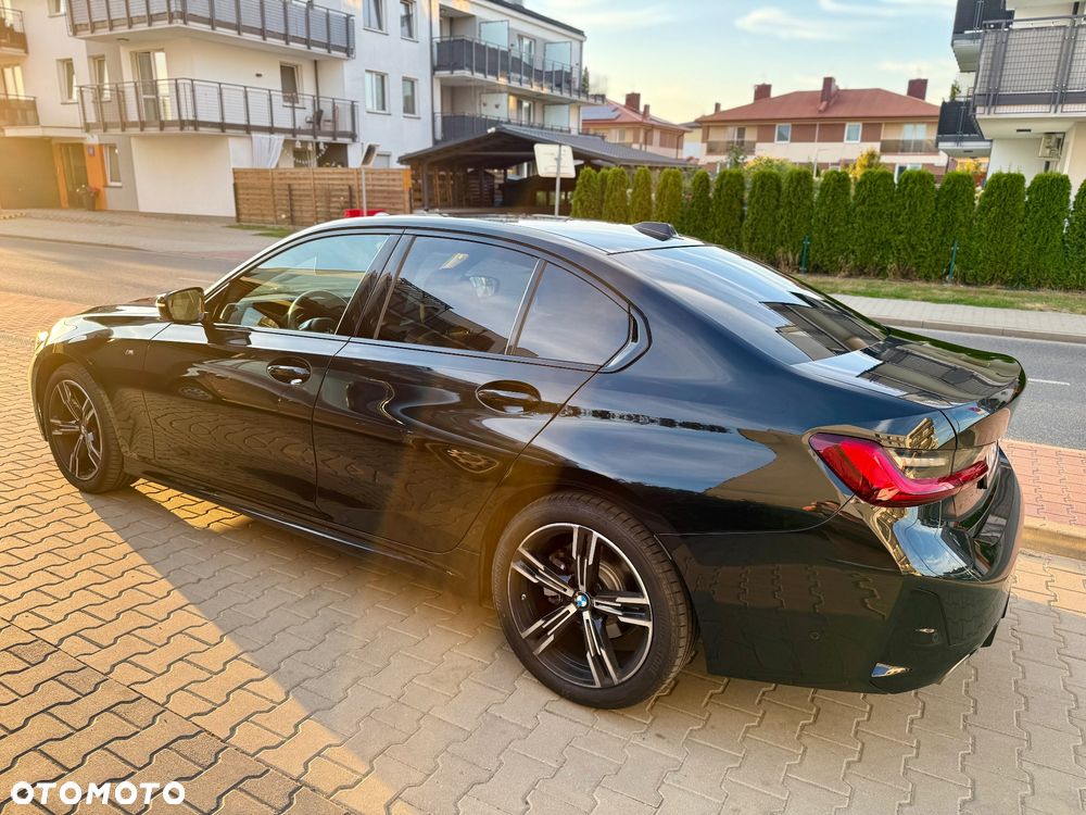 BMW Seria 3 320i M Sport - 6
