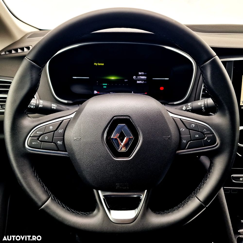 Renault Megane TCe 140 GPF Intens - 16