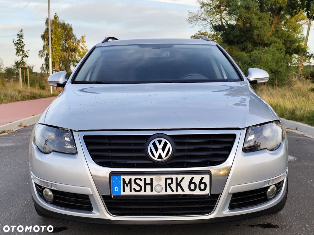 Volkswagen Passat 2.0 TDI DPF Individual Chrom - 33
