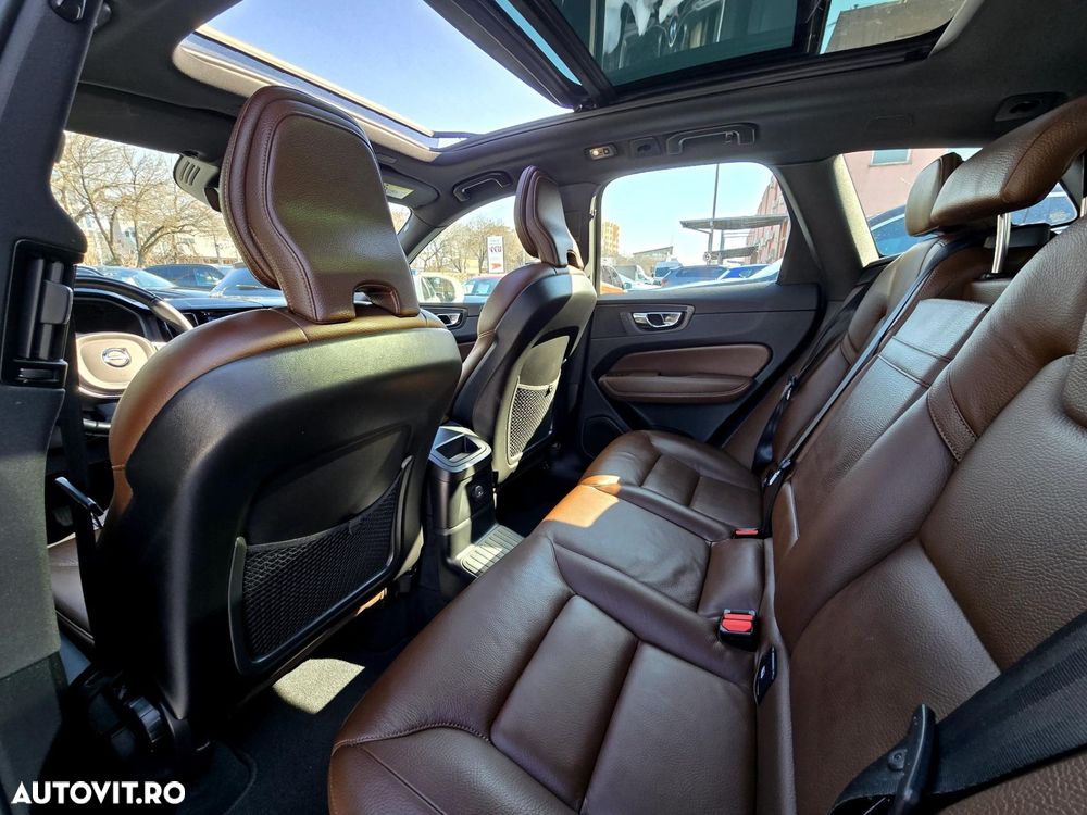 Volvo XC 60 Recharge T6 Twin Engine eAWD Inscription Expression - 9
