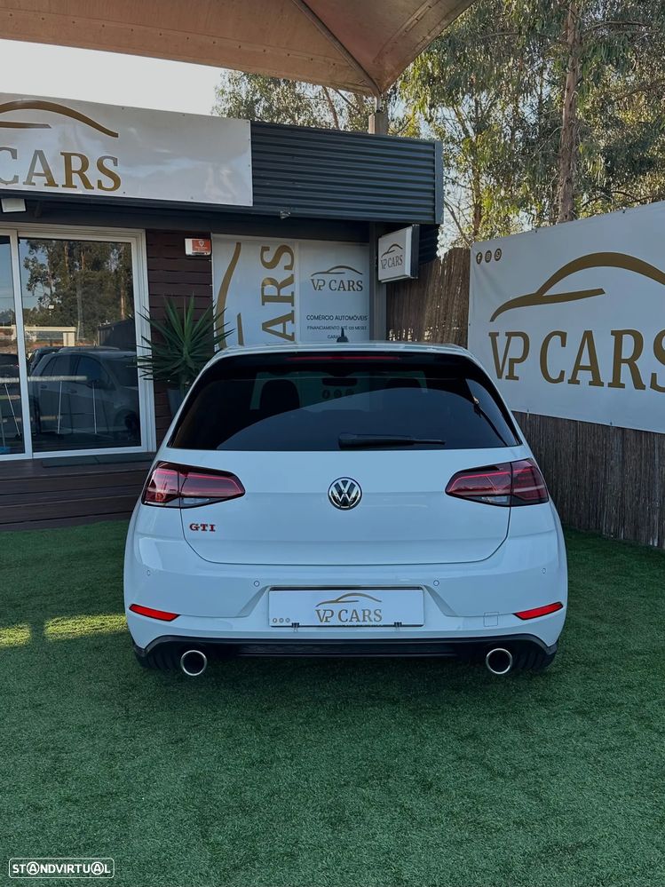 VW Golf 2.0 TSI GTI DSG Performance - 11