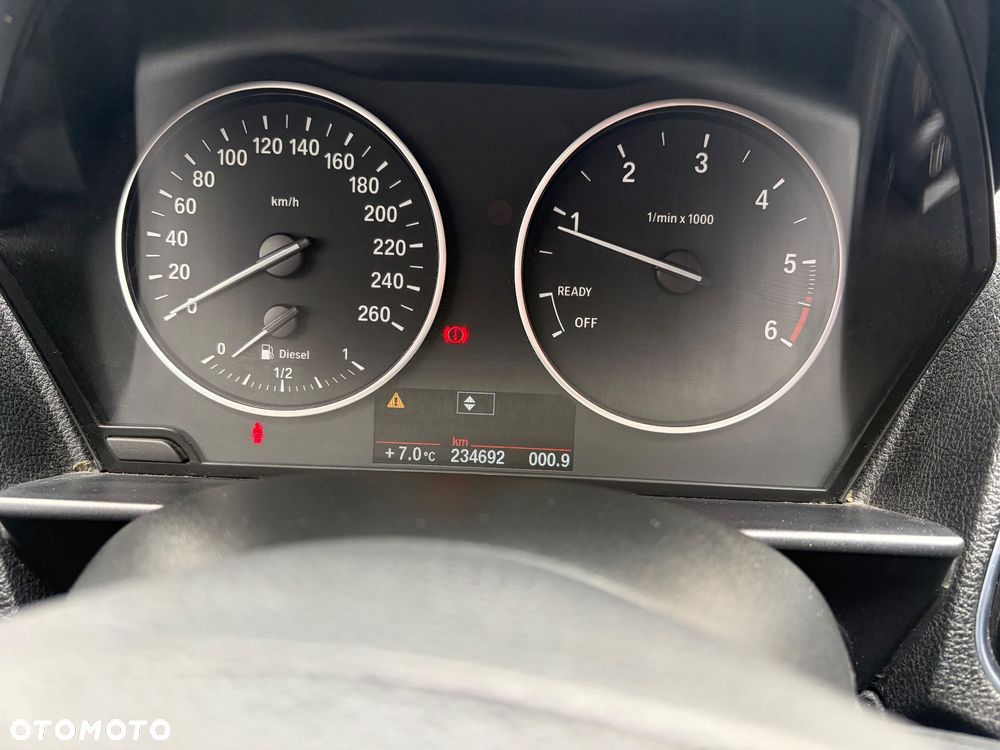 BMW Seria 1 - 27